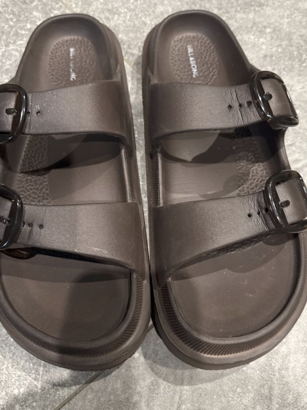 Billabong Unisex Black Rubber Slip On Buckle Sandals Fits Shoe Size 11